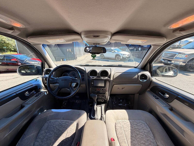 2004 GMC Envoy SLE