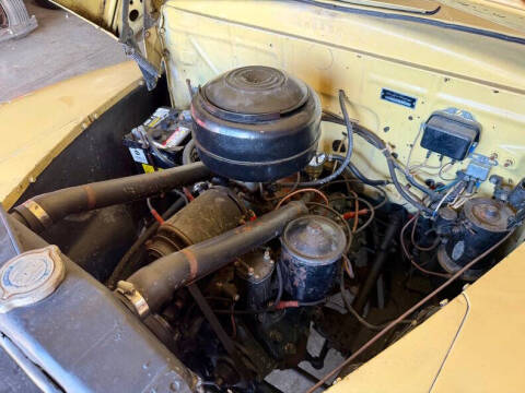 1948 Ford Super Deluxe