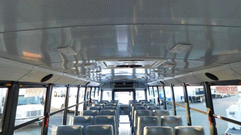 2013 Freightliner B2 Chassis