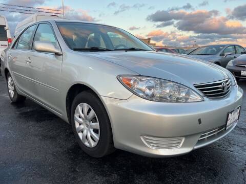 2005 Toyota Camry for sale at VIP Auto Sales & Service in Franklin OH