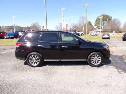 2014 Nissan Pathfinder S