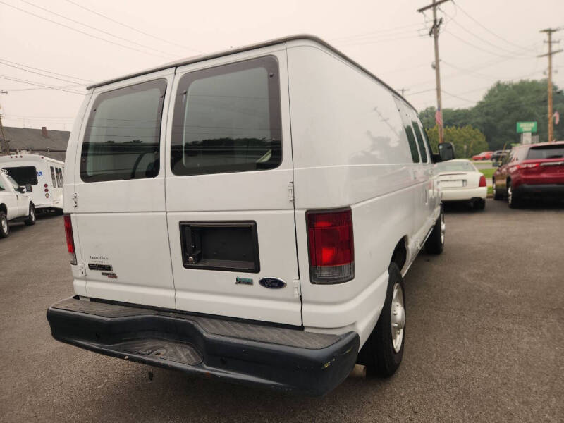 2012 Ford E-Series E-150