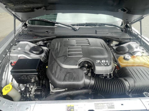 2013 Dodge Challenger SXT