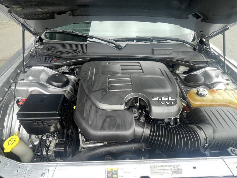 2013 Dodge Challenger SXT