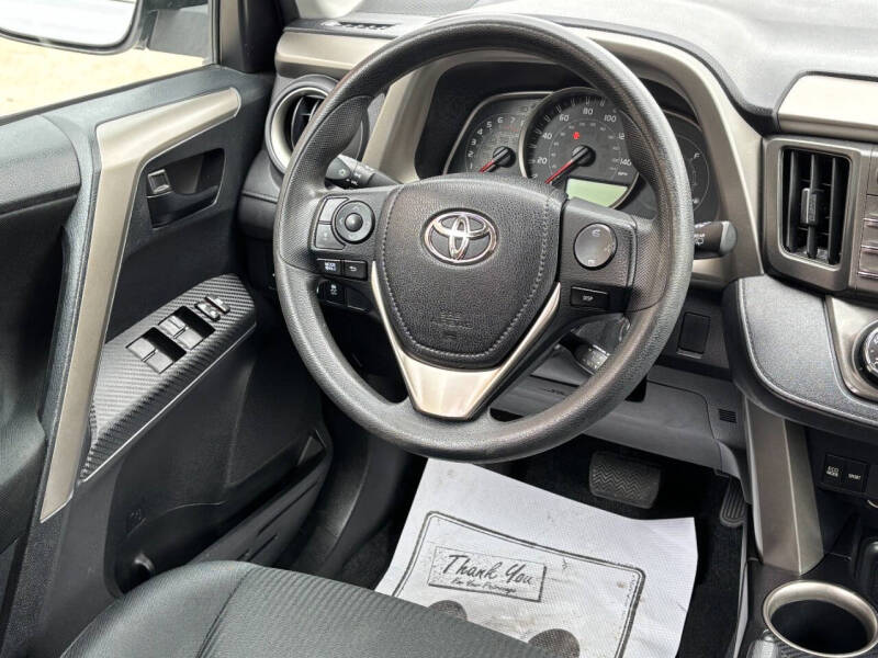 2014 Toyota RAV4 LE