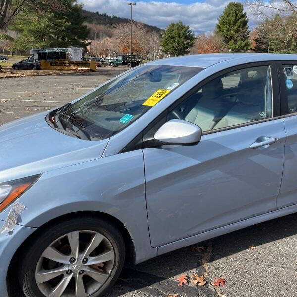 2012 Hyundai ACCENT for sale at Green Light Auto in Bridgeton, NJ