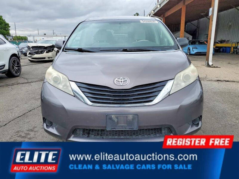 2011 Toyota Sienna