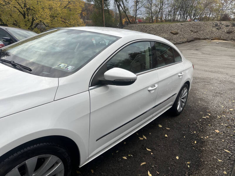 2010 Volkswagen CC Sport