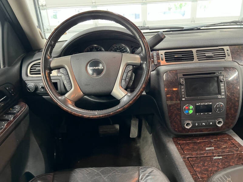2011 GMC Yukon Denali