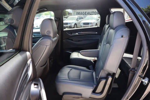 2024 Buick Enclave Premium