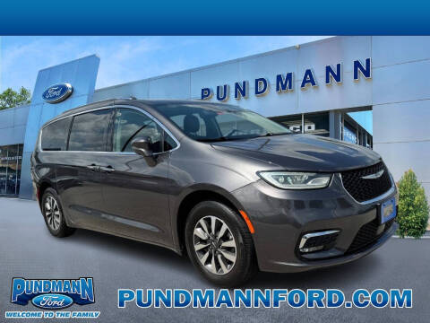 2021 Chrysler Pacifica Touring L Photo