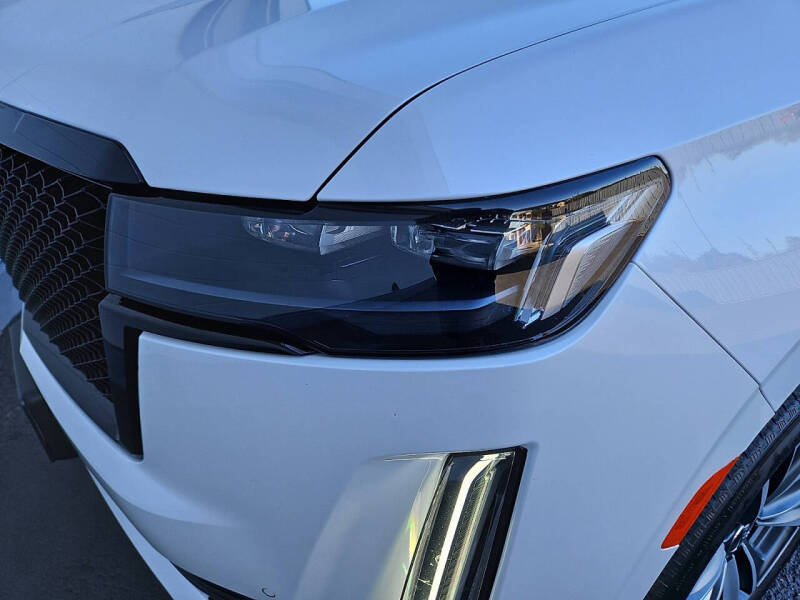 2023 Cadillac Escalade Sport