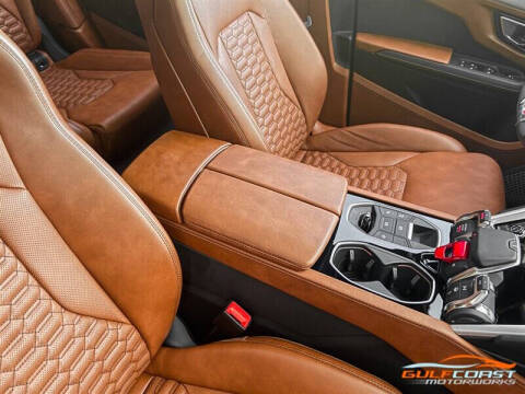 2022 Lamborghini Urus