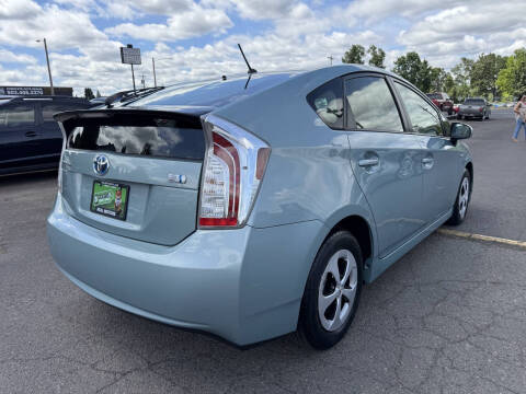 2014 Toyota Prius Two
