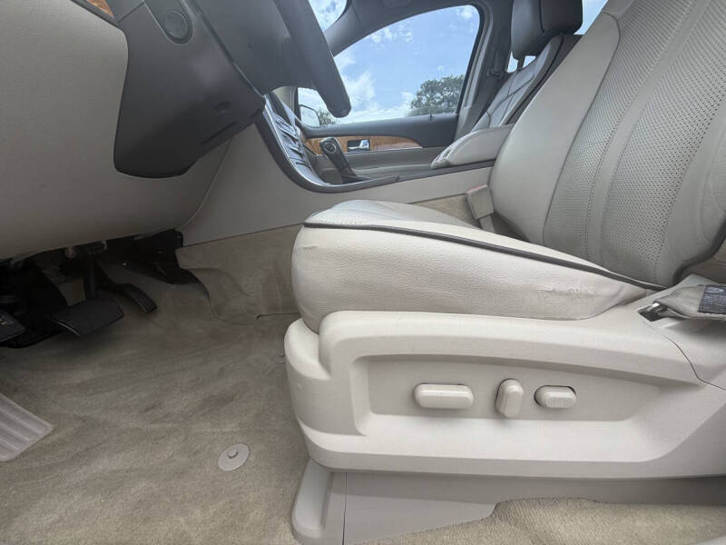 2011 Lincoln MKX