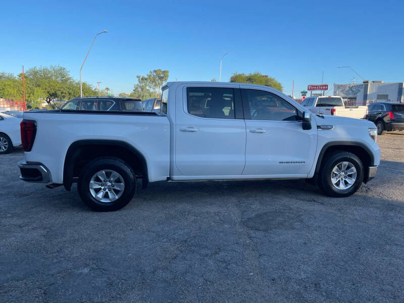 2022 GMC Sierra 1500 Limited SLE photo 7