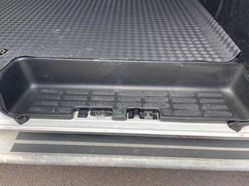 2023 Chevrolet Express 2500