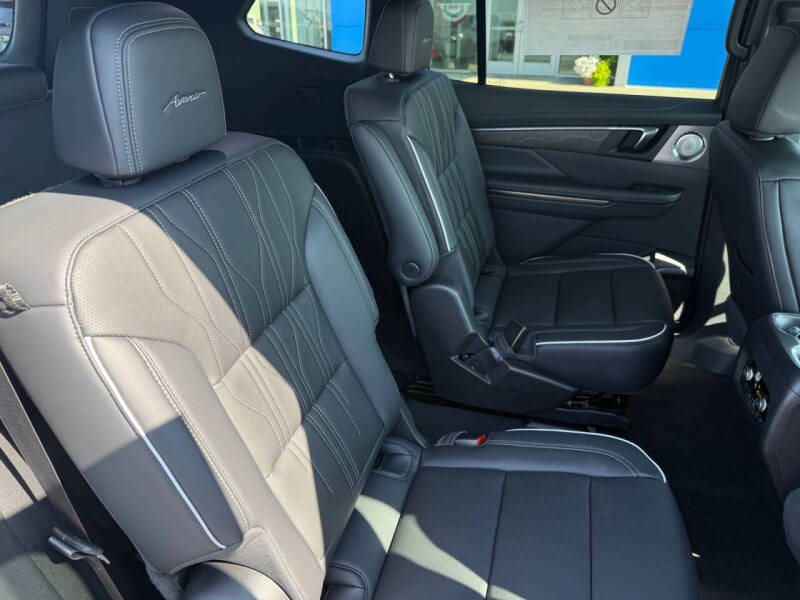 2026 Buick Enclave Avenir