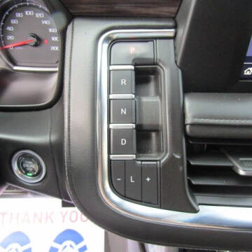 2023 Chevrolet Suburban LS