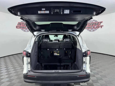 2021 Toyota Sienna XLE 7-Passenger