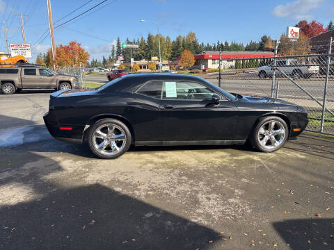 2013 Dodge Challenger SXT