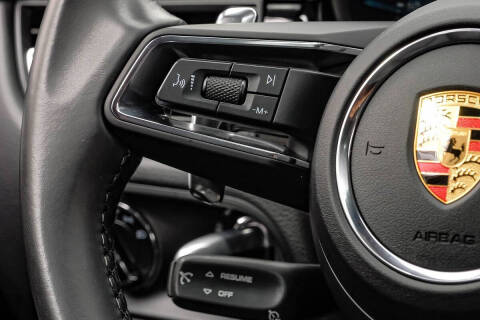 2022 Porsche Macan S