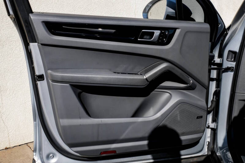 2020 Porsche Cayenne