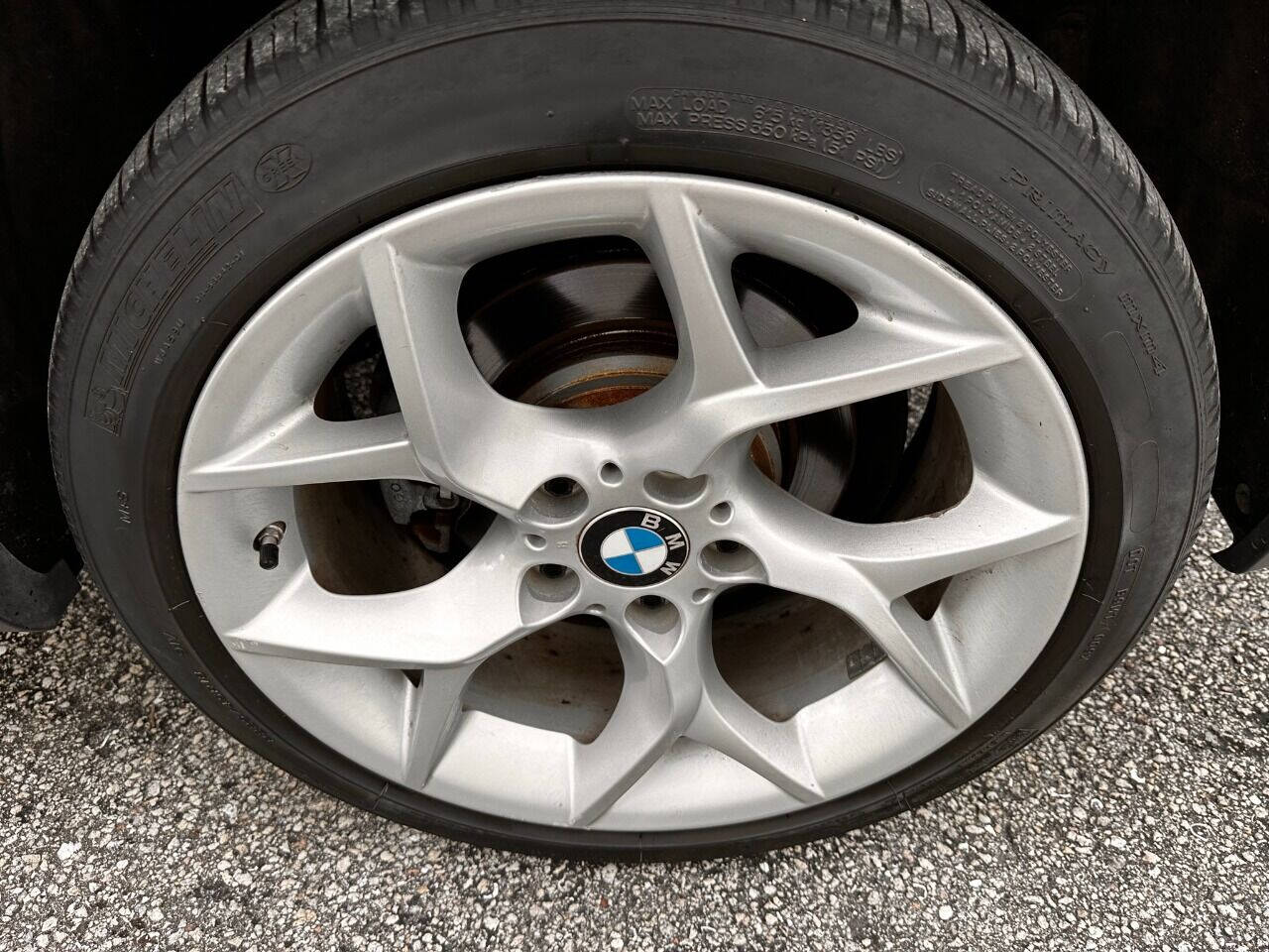 2015 BMW X1 SUV - $12,900