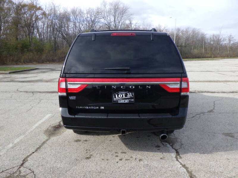 2017 Lincoln Navigator L Select