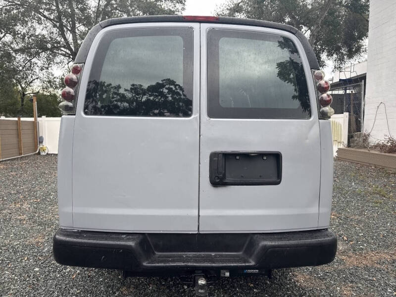 2003 Chevrolet Express 2500