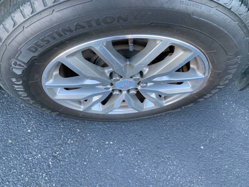 2017 GMC Acadia SLE-2