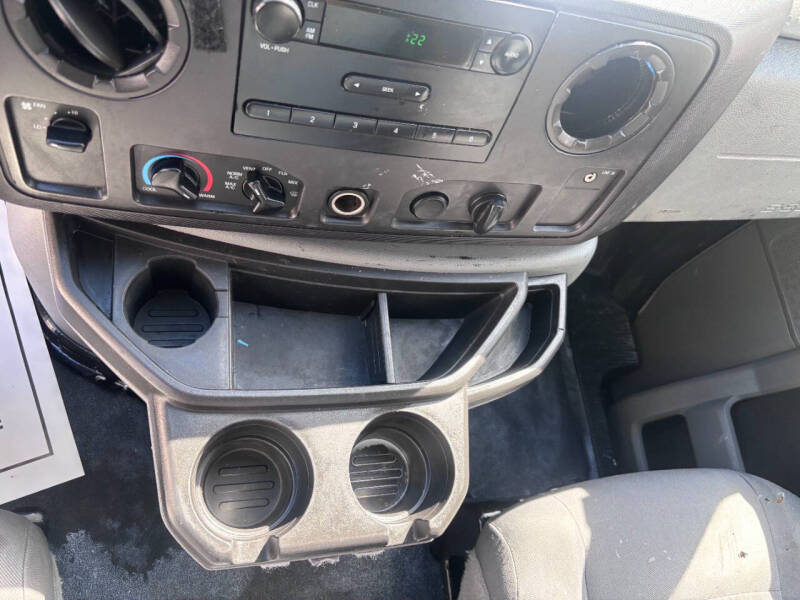 2012 Ford E-Series E-350 SD