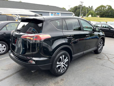 2018 Toyota RAV4 LE
