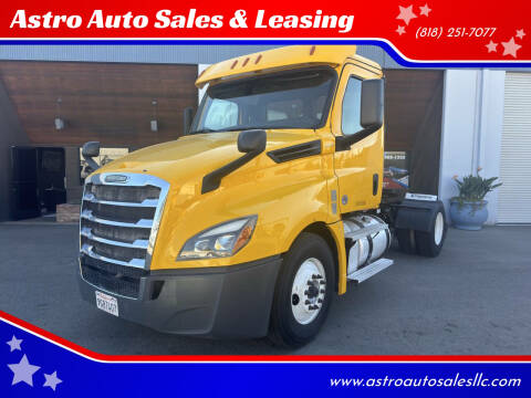 2020 Freightliner Cascadia for sale at Astro Auto Sales & Leasing in Sun Valley CA
