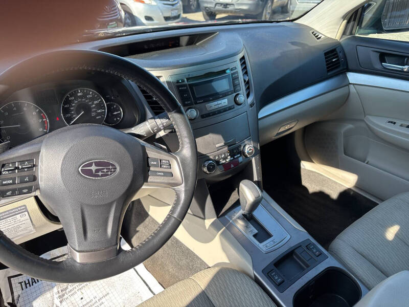 2012 Subaru Outback 2.5i Premium