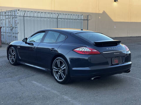 2012 Porsche Panamera