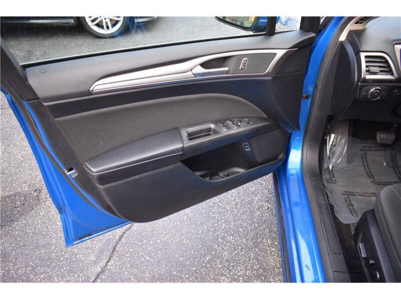 2019 Ford Fusion Hybrid SE