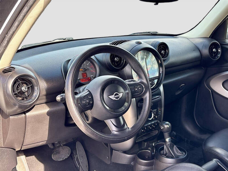 2015 MINI Paceman Cooper