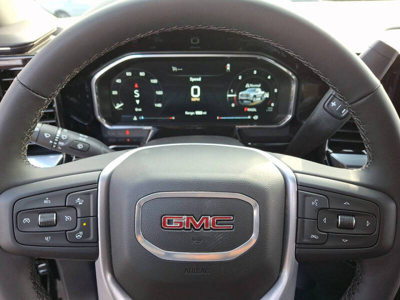 2026 GMC Sierra 1500 Elevation Standard