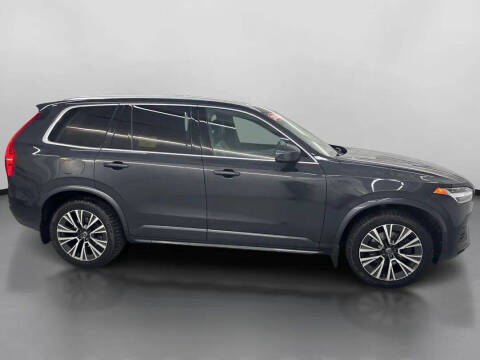 2021 Volvo XC90 T5 Momentum