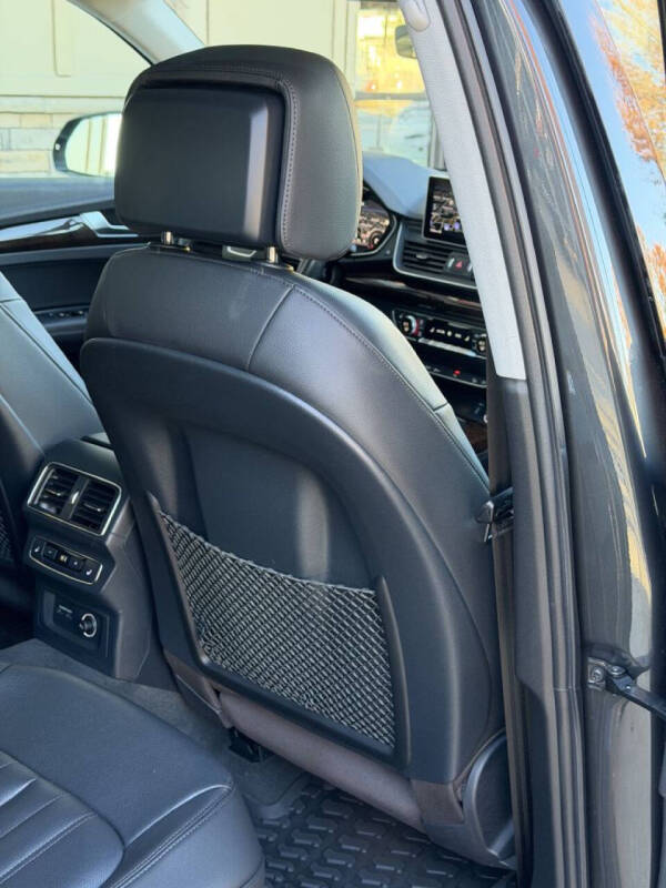 2019 Audi Q5 quattro Premium Plus 45 TFSI