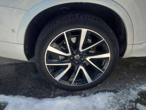 2024 Volvo XC90 B5 Plus Bright Theme