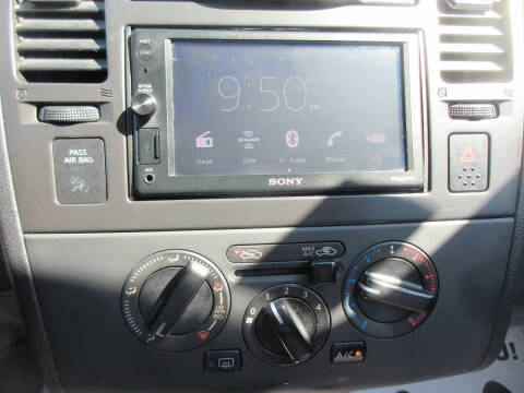 2008 Nissan Versa 1.8 S