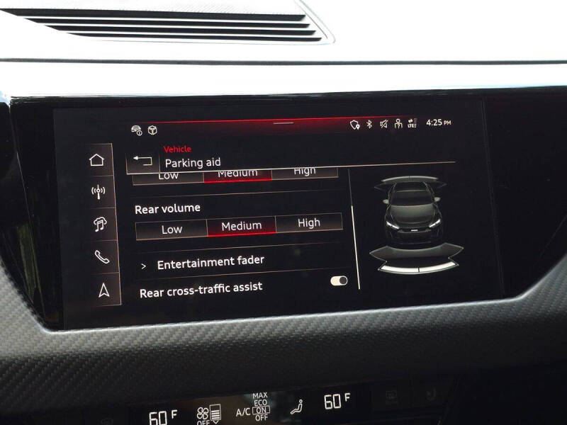 2024 Audi e-tron GT quattro Premium Plus