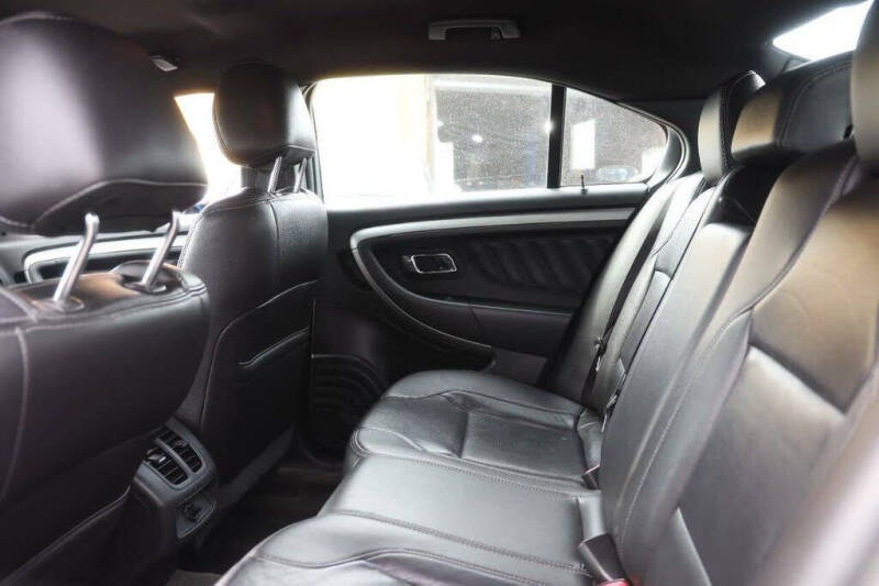 2013 Ford Taurus SEL