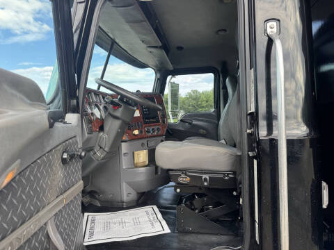 2009 Mack Granite