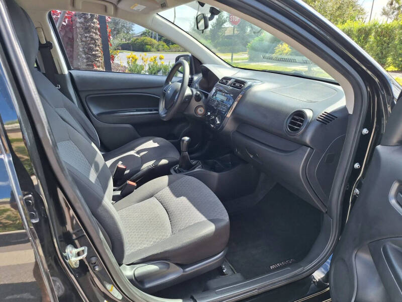 2017 Mitsubishi Mirage ES