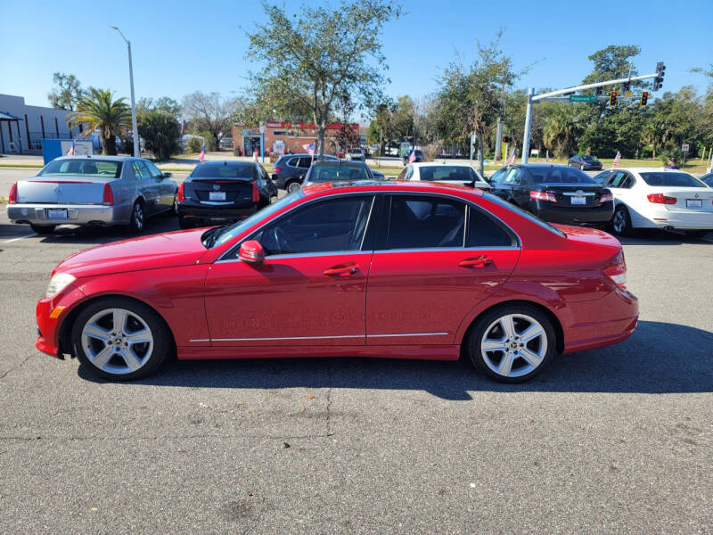 2010 Mercedes-Benz C-Class C300 Sport photo 7