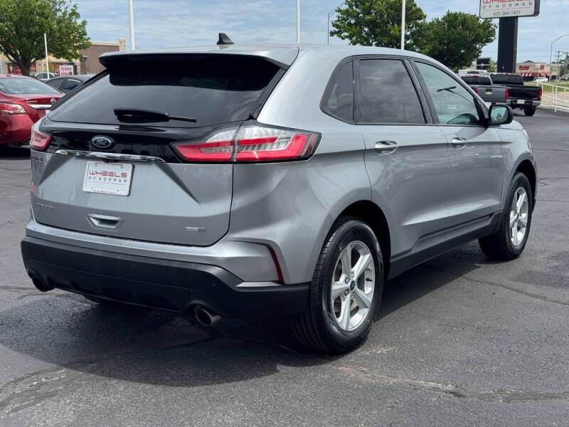 2020 Ford Edge SE