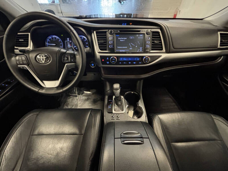 2014 Toyota Highlander XLE
